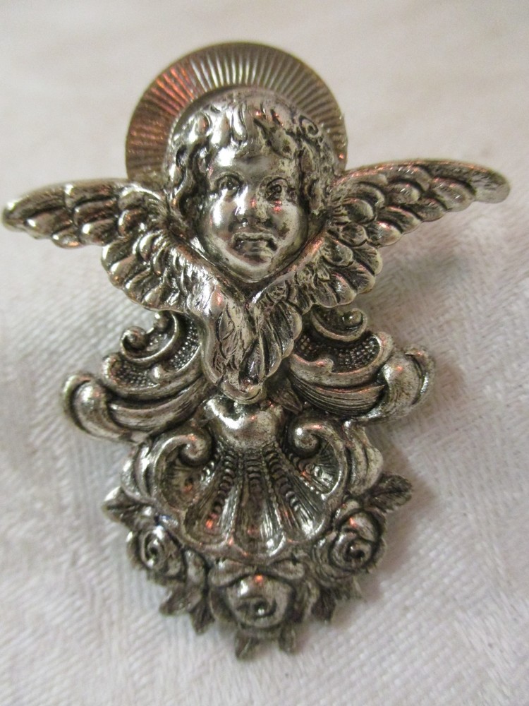 Vintage tin Angel Pin Pinback