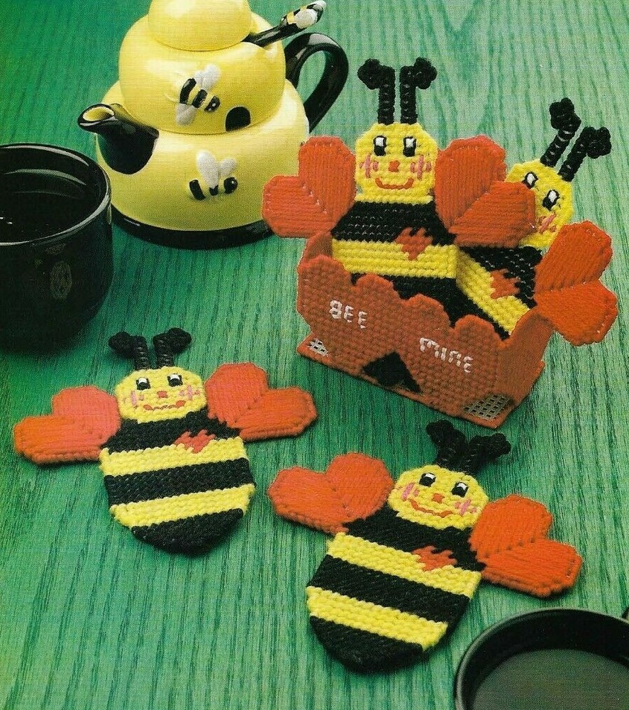 HONEYBEE COASTERS VALENTINE'S DAY PLASTIC CANVAS PATTERN INSTRUCTIONS