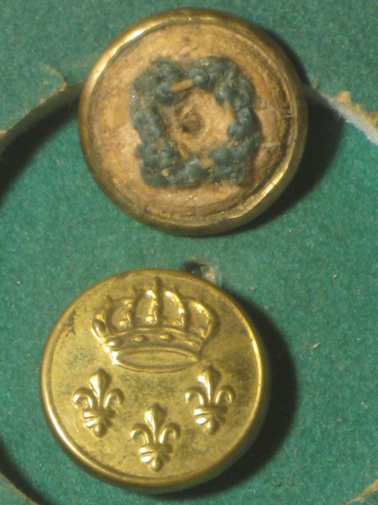 ROYAL GUARD Officer Button