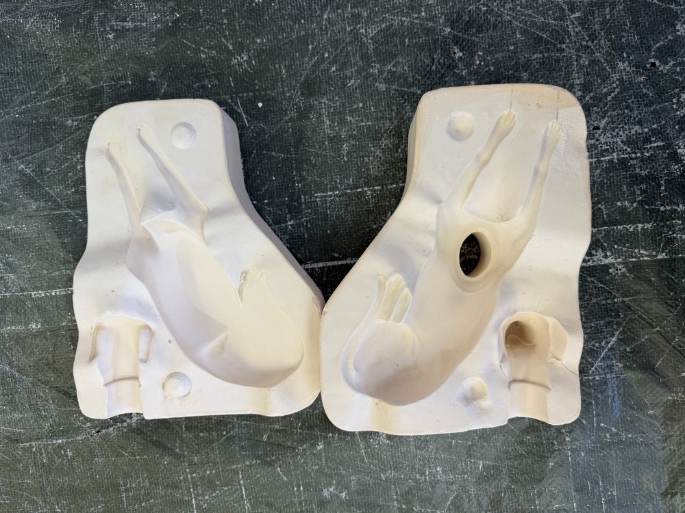 VINTAGE DUNCAN CERAMIC MOLD #DM-449 LYING DOWN DALMATIAN