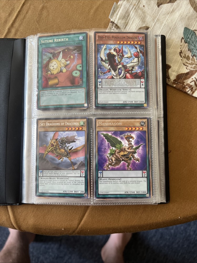 🔥🔥🔥🔥Yugioh Binder Collection Cards
