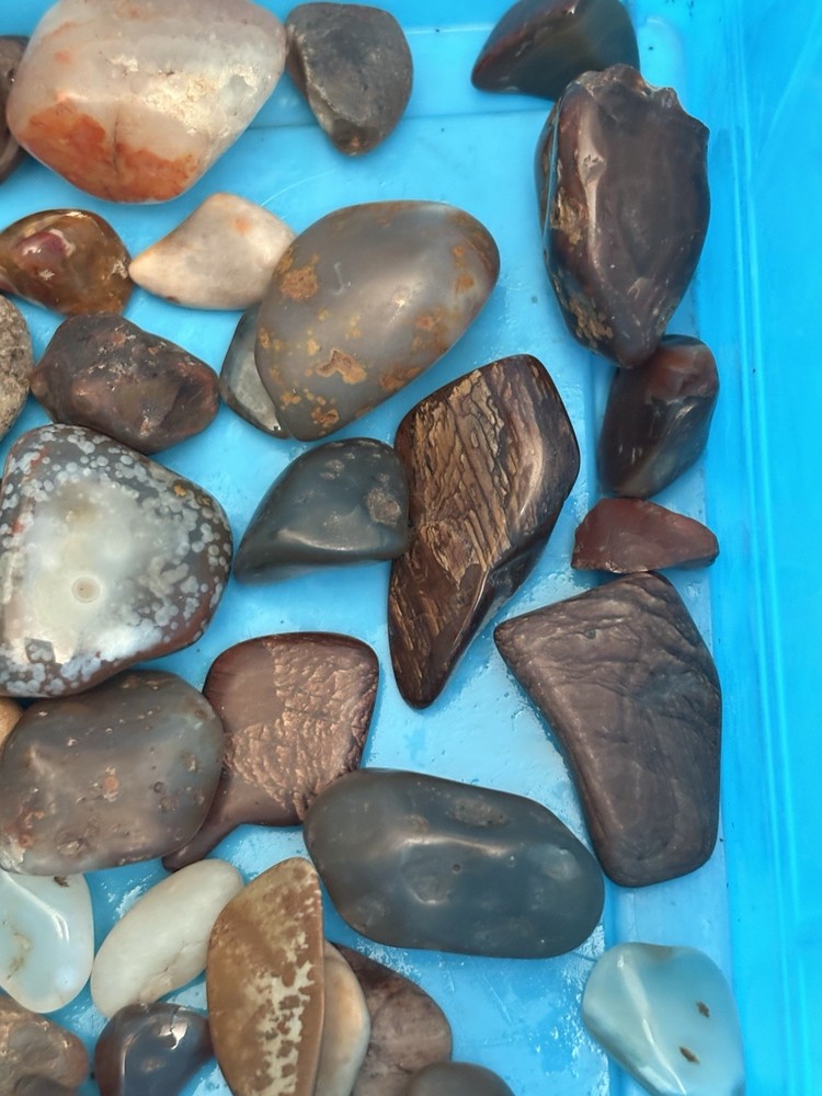 1lb Bags Mixed Rocks (Read Description) For Tumbling