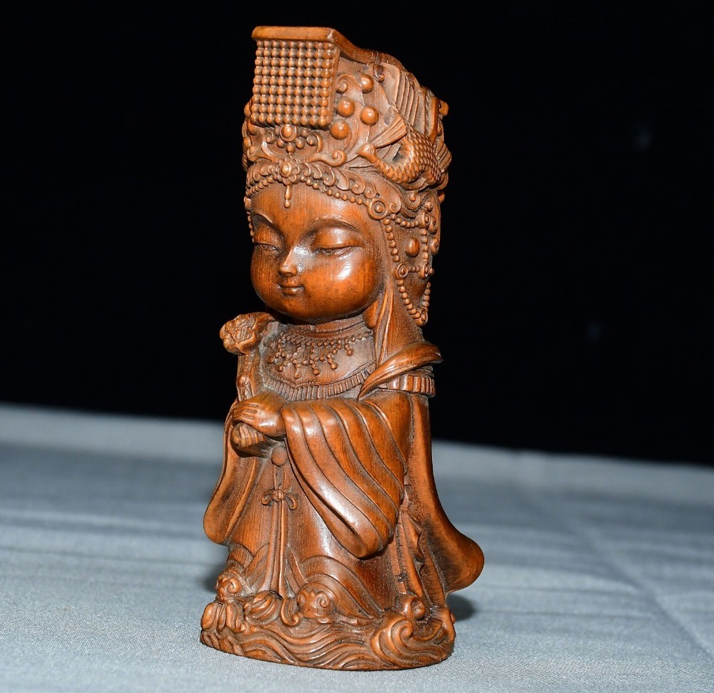 Exquisite Small Leaf Boxwood Mazu Ornament