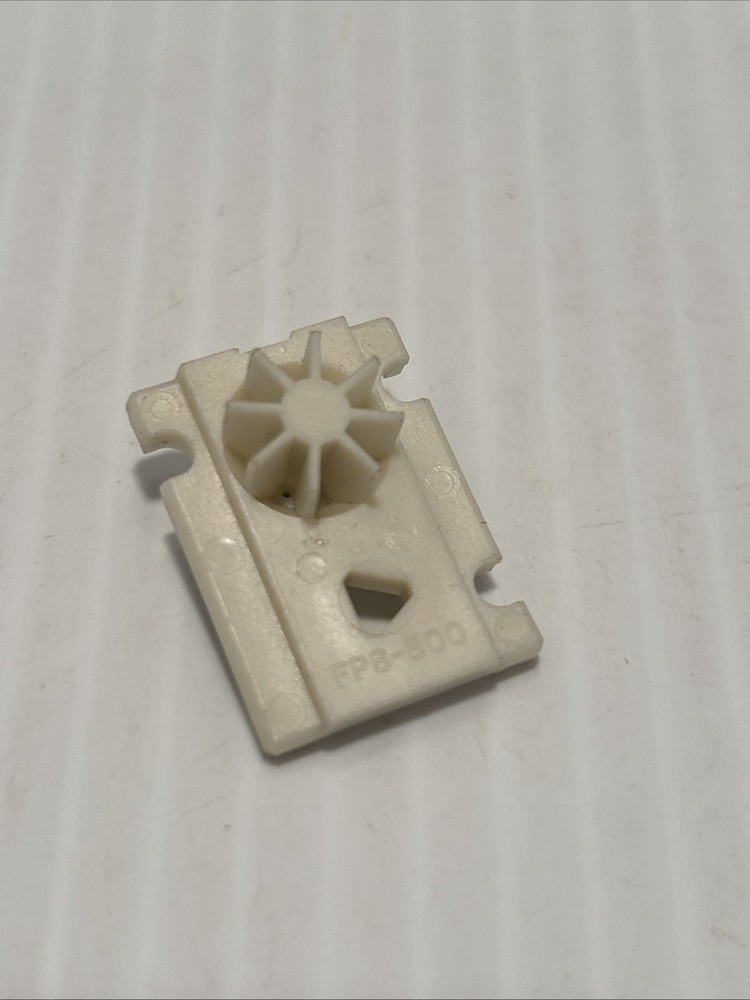 FPS-800 CONNECTOR PIN TERMINAL RUNWAY White