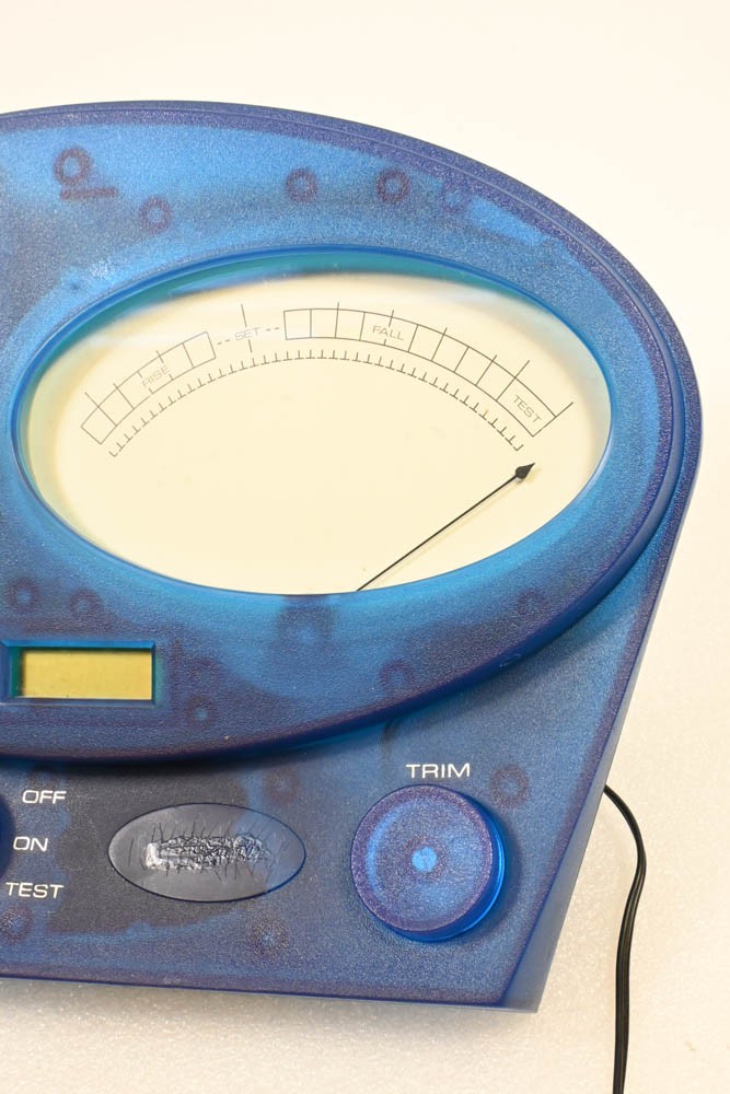 Scientology Mark Super VII Quantum E-Meter Hubbard Electrometer Translucent Blue