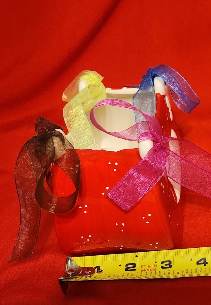 Ceramic Colorful Heart Planter With Ribbons.