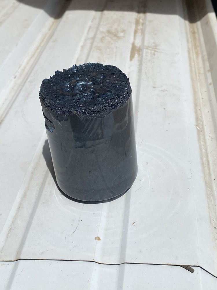 Black epoxy can