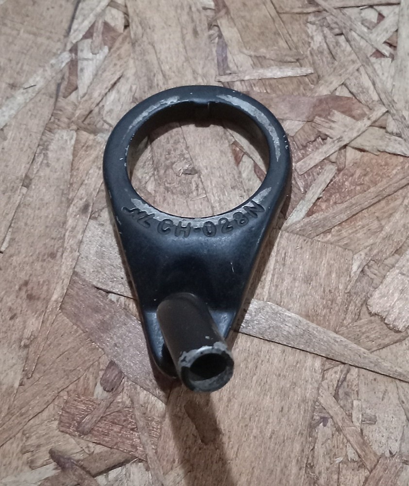 HL Alloy Front Brake Cable Hanger 1 1/8' Threaded