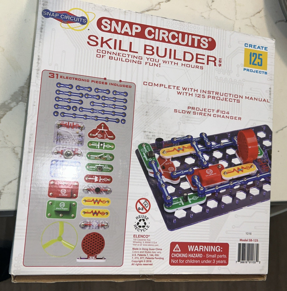 Snap Circuits Skill Builder, 125 STEM Projects, USED