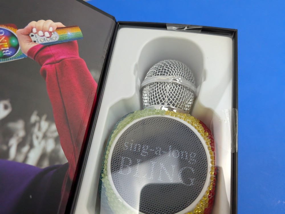 Bling Edition Bluetooth Karaoke Podcast Microphone & Led Lightup Speaker Rainbow