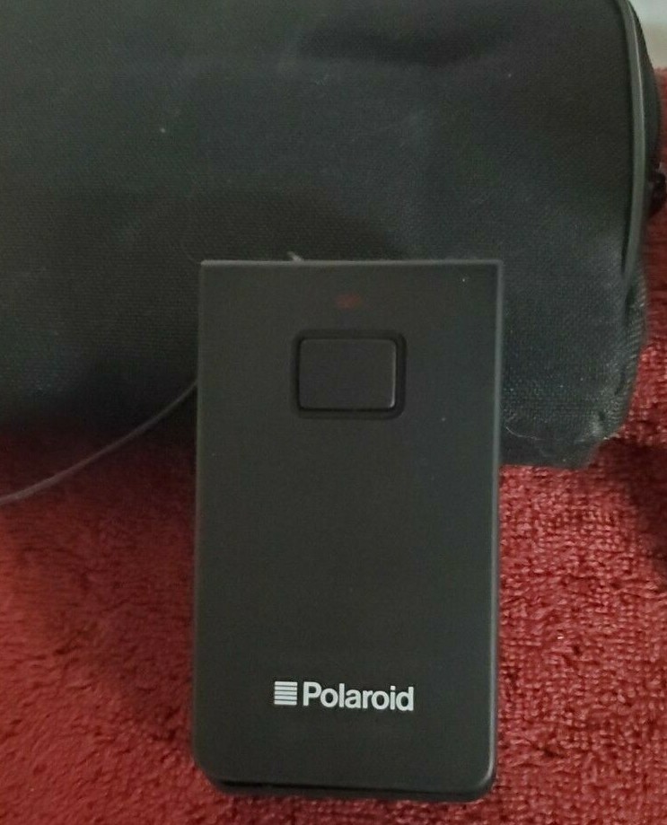 Polaroid Remote Trigger System 7020 Transmitter and 7030 Receiver With Case