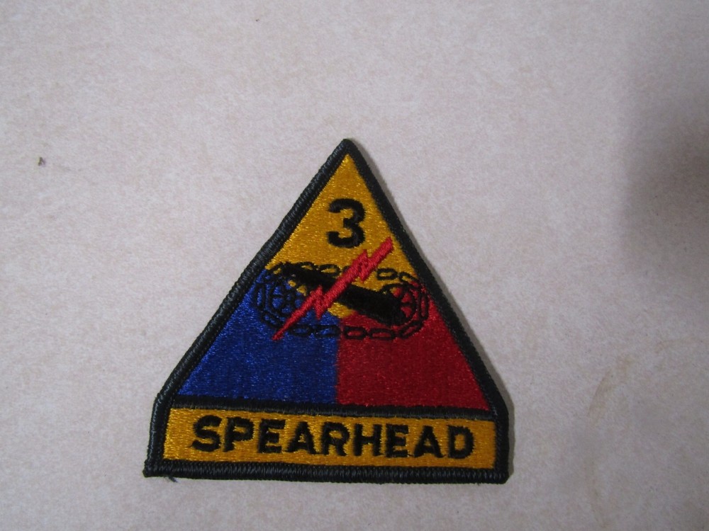 MILITARY PATCH SEW ON OLDER 3RD ARMOR DIVISION SPEARHEAD
