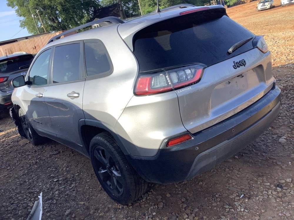 CHEROKEE 2020 Glove Box 4685044