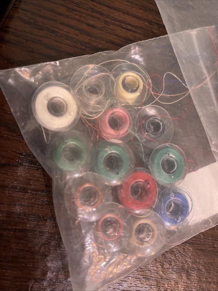 Bobbins For Singer Sewing Machine Metal & Plastic & Needles