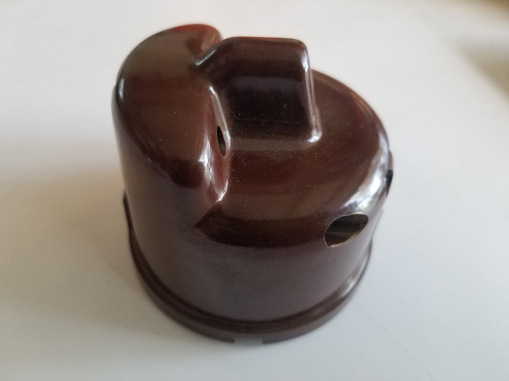 Standard Motor Products LU-411 Distributor Cap