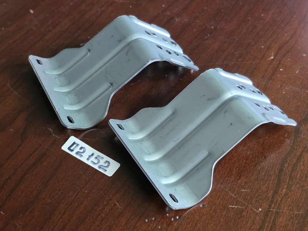 Samsung CKK-7A Washer/ Dryer Iron Stacking Brackets (2)