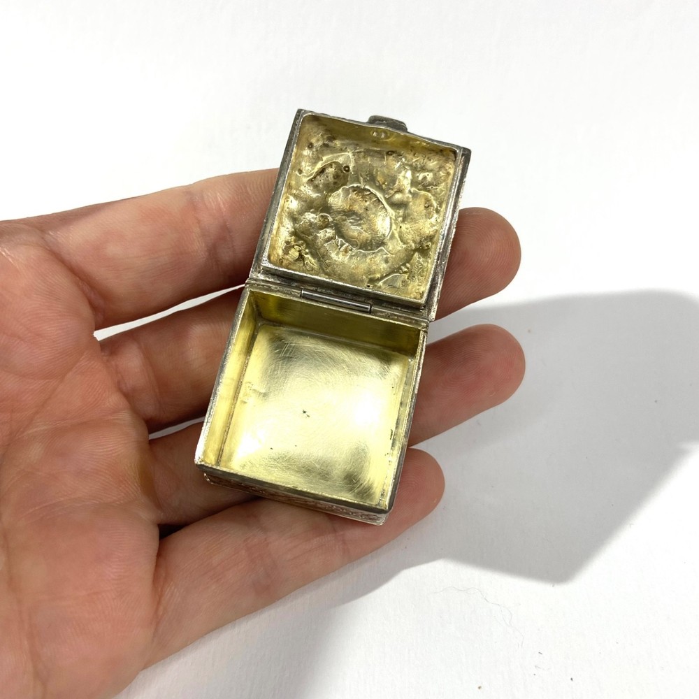 Antique Solid Silver Pillbox , Hallmarked Pill box with floral decors