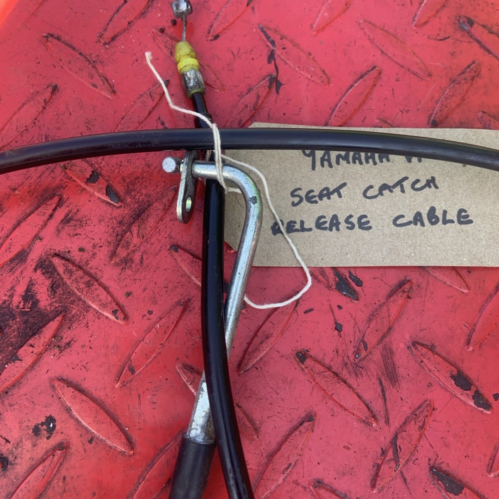 YAMAHA XC 125 E VITY 2011 SEAT CATCH RELEASE CABLE