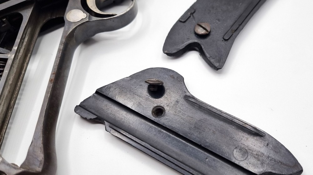 Black Widow grips Luger P08 Bakelite