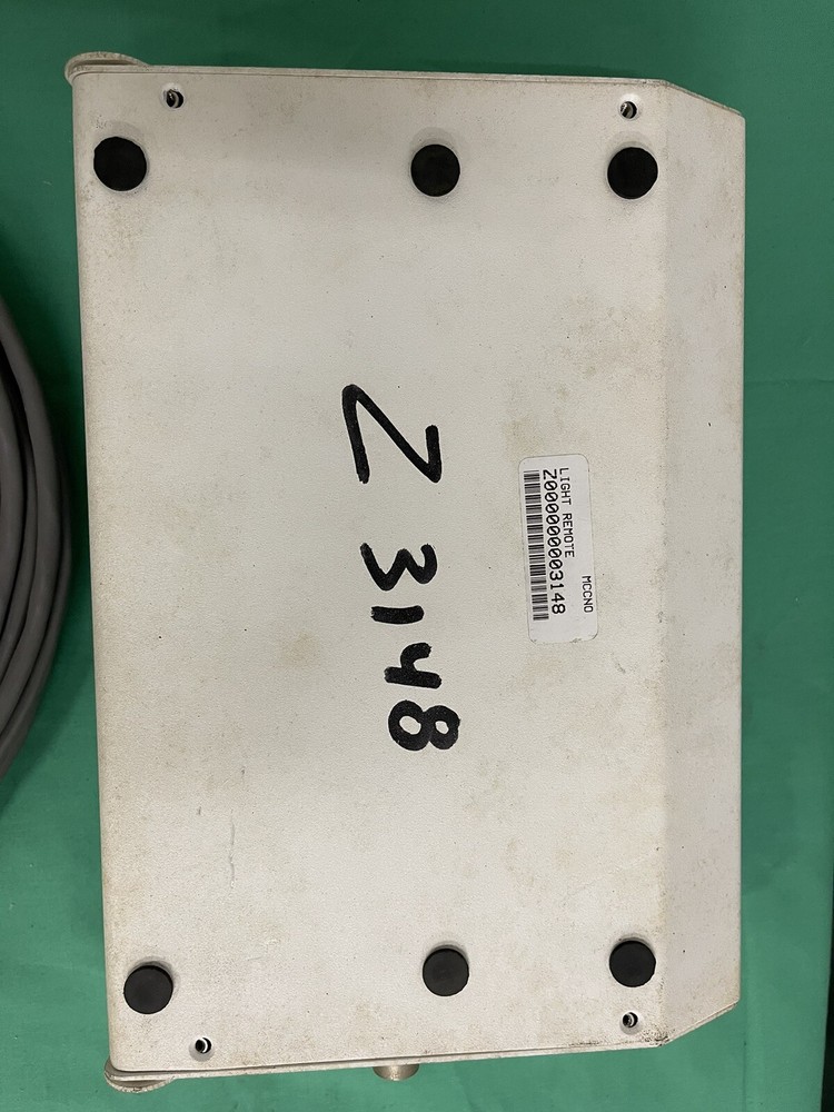 ETC Light Theater Stage Lighting Remote Console Controller 7080B4018 & Cable