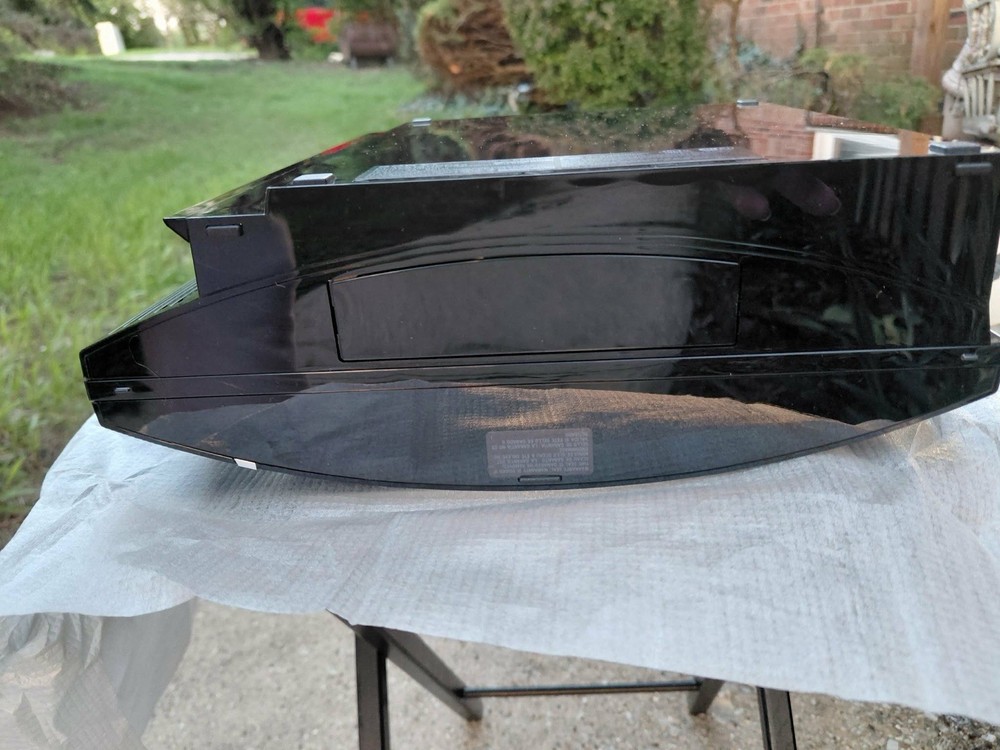 Sony PlayStation 3 CECHL01 80GB Black Console Bundle w/ Controller, Box, Cables