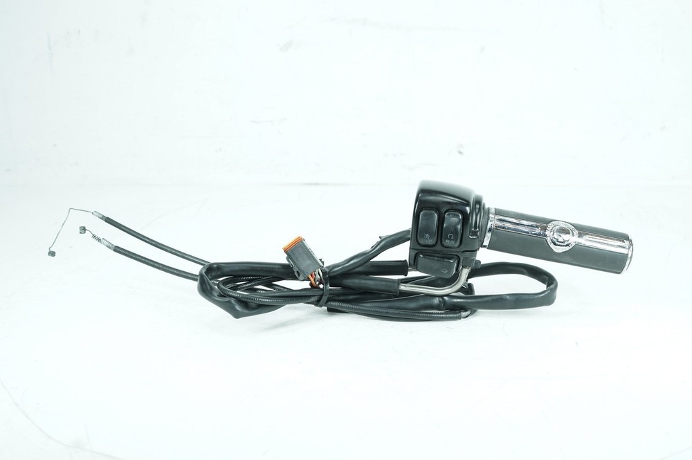 2004 Harley Softail FXST Standard OEM Right Engine Start Kill Switches Controls