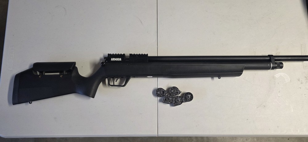 Benjamin Armada .25 Air Riffle - Black (BTAP25)