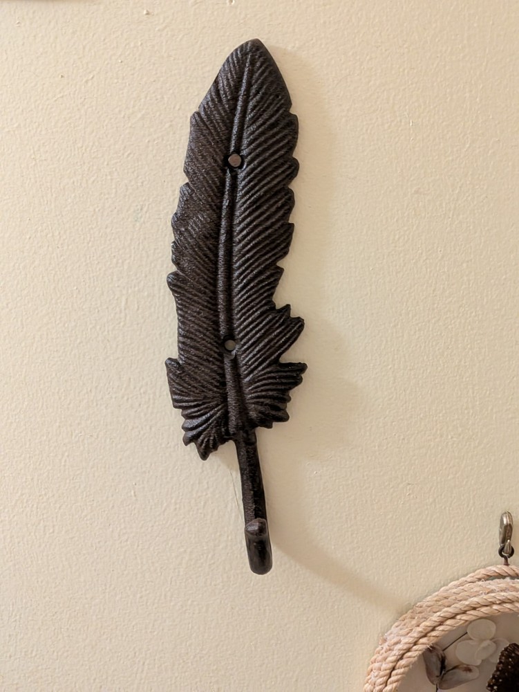 Vintage Style Feather Cast Iron Wall Hook