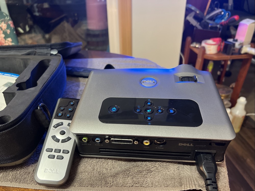 Dell 3400MP DLP Projector With Case & Remote- Tested