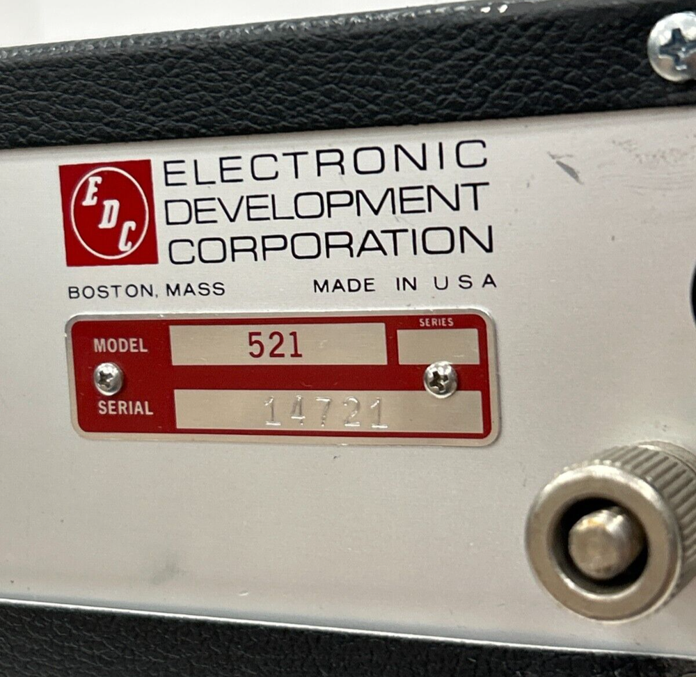 ELECTRONIC DEVELOPMENT CORPORATION D.C. CALIBRATOR MODEL 521