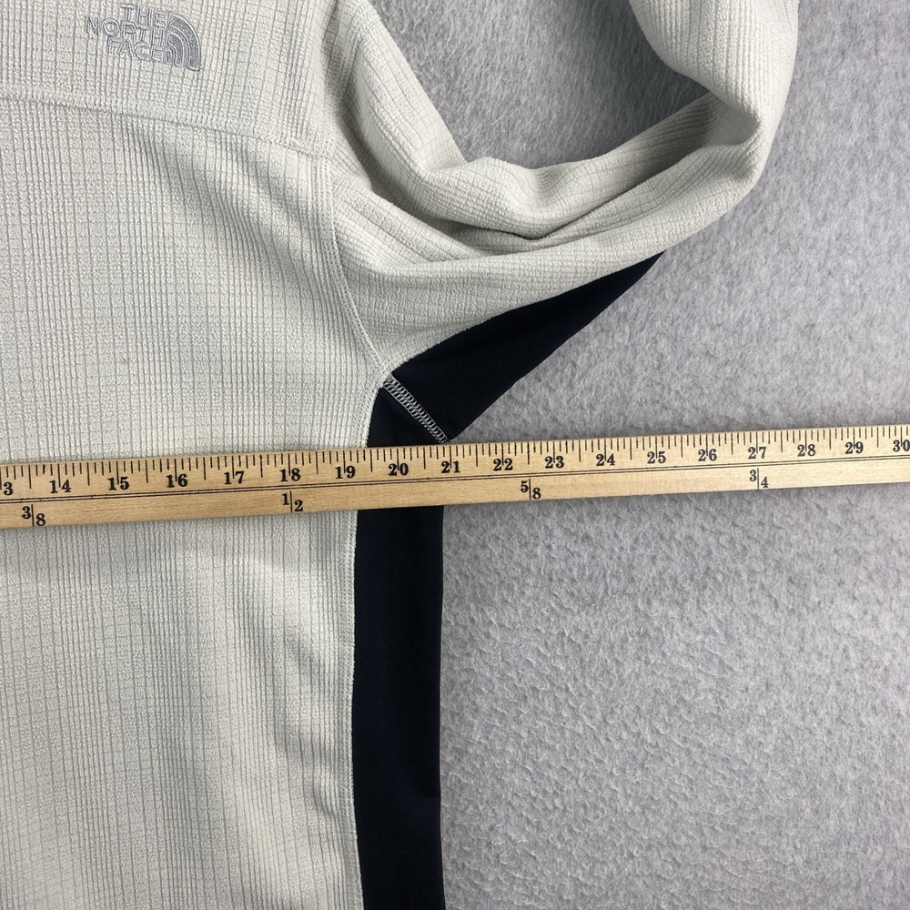 The North Face L Beige 1/4 Zip Pullover Long Sleeve Mock Neck Polyester