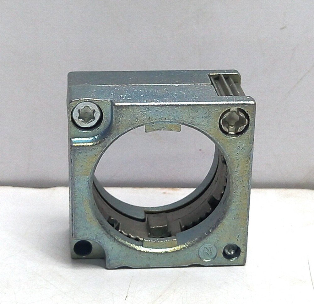 Siemens 3SB3 500-4LD21 2 Position Key Selector Switch