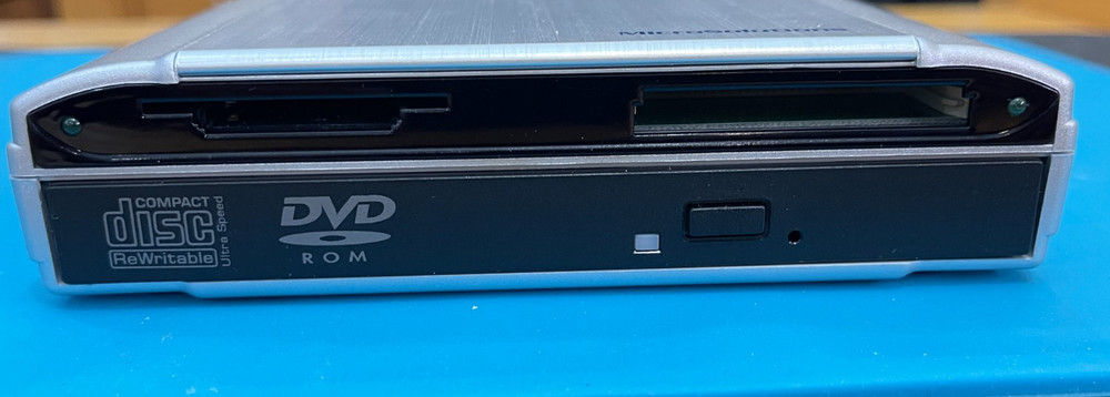 VINTAGE MICROSOLUTIONS ROADSTOR 401010 DVD CDR USB CARD READER **PLS READ