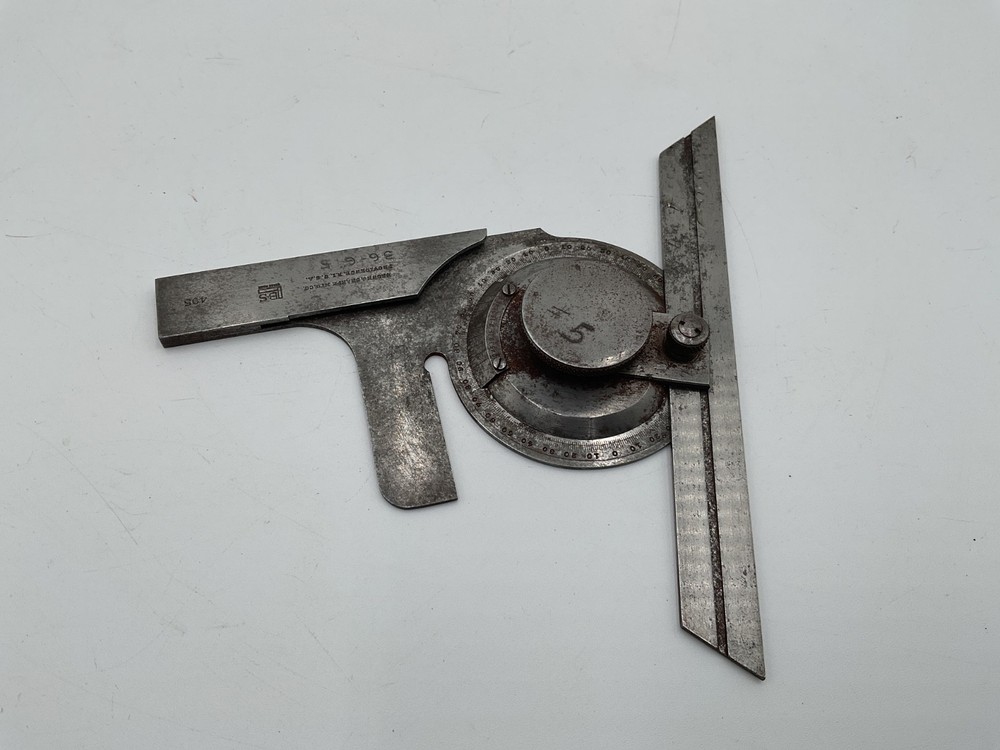 Brown & Sharpe #495 Universal Bevel Protractor w/ 6" Blade