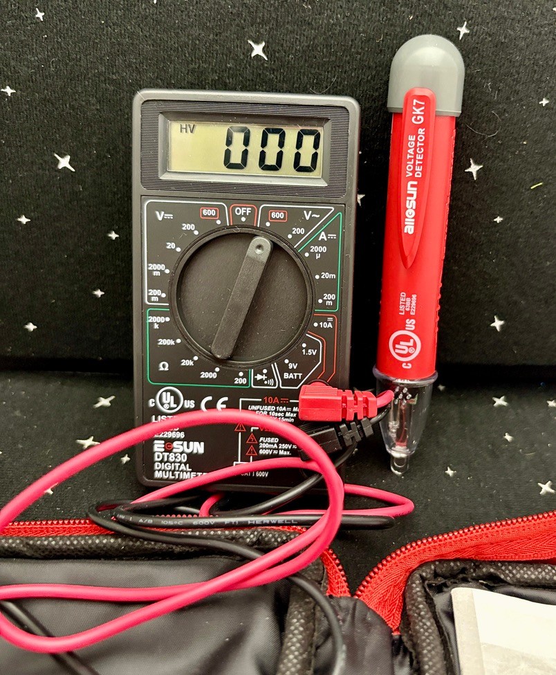 Electrical Tester Kit W/Case & Manual Multimeter & Voltage Detector Works