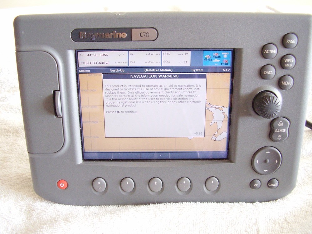Raymarine C70 Chartplotter Fishfinder Multifunction Display