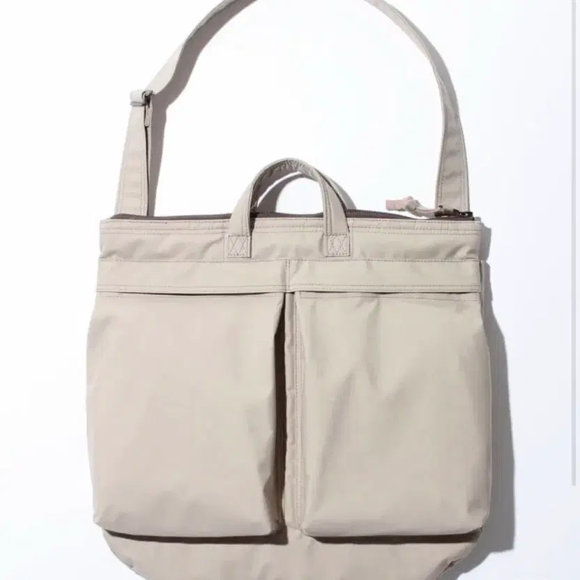 Gore-Tex Helmet Bag Sand White Official