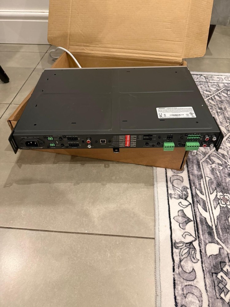 Bose Professional FreeSpace IZA 2120-HZ Zone Amplifier