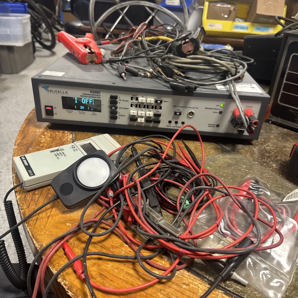 Valhalla Scientific 4300C Programmable Micro-Ohmmeter W Extras. Working!