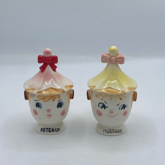 Vtg COMMODORE Anthropomorphic KETCHUP MUSTARD Pixie Condiment Jar Attached Spoon