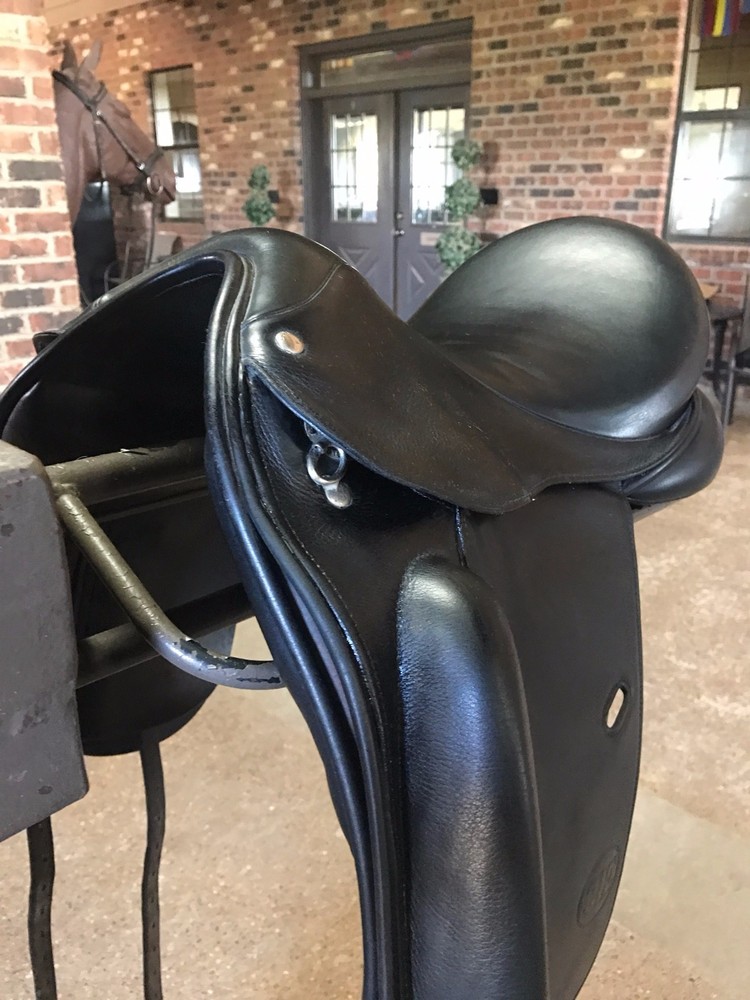 Equation Dressage Saddle 17.5"