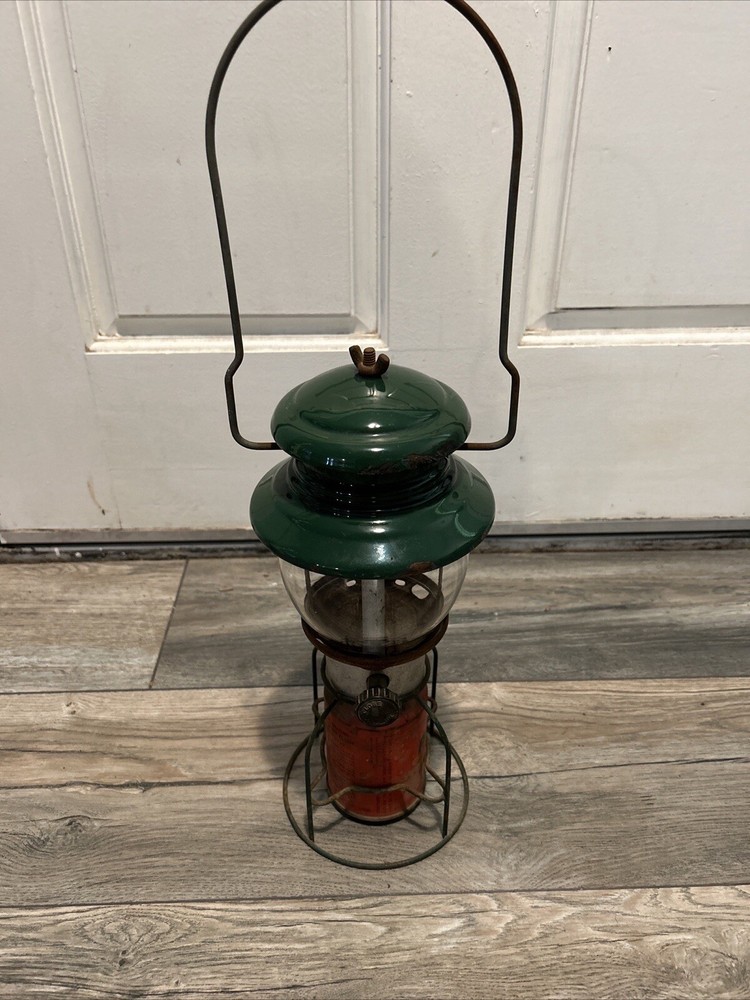 Vintage Coleman Lantern 5101 Single Mantle