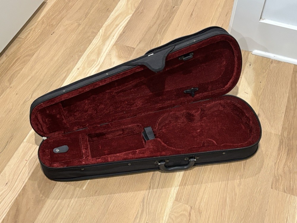 Cecelio Lightweight 4/4 Full Violin Case with replacement Strings (red Velvet)