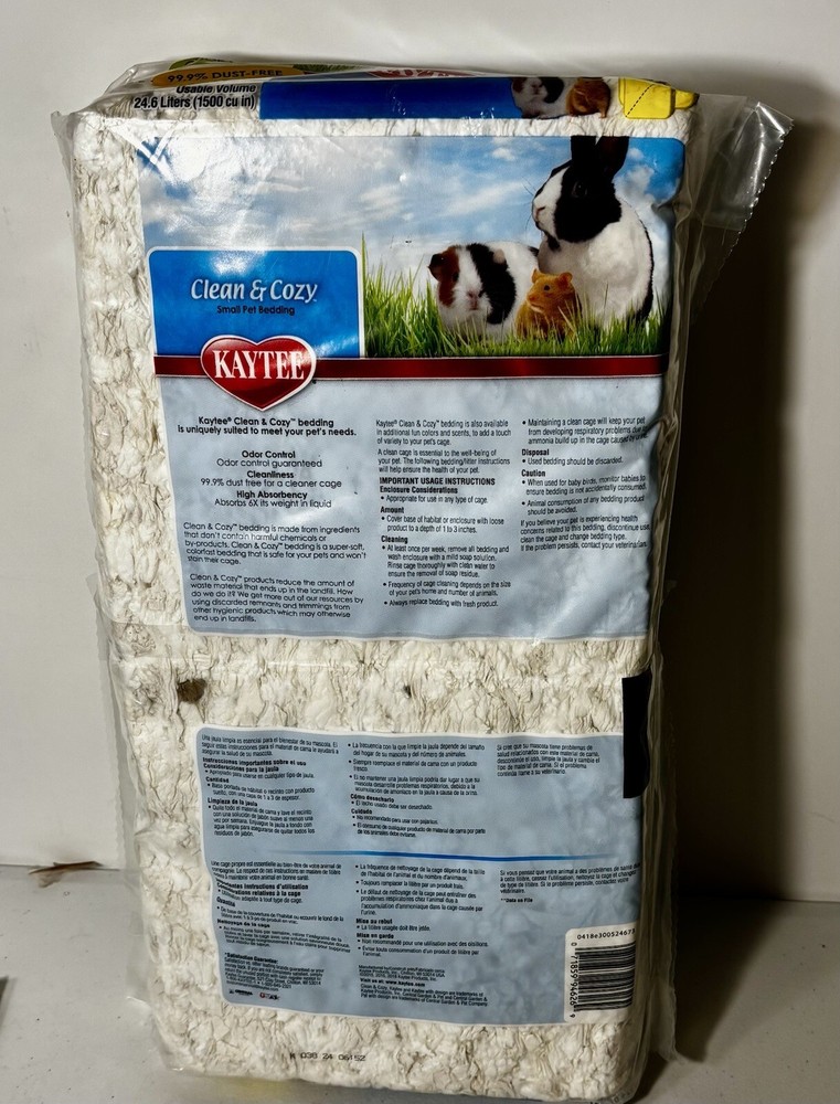 Kaytee Clean & Cozy Bedding, White 24.6 Liter Unopened Pkg.