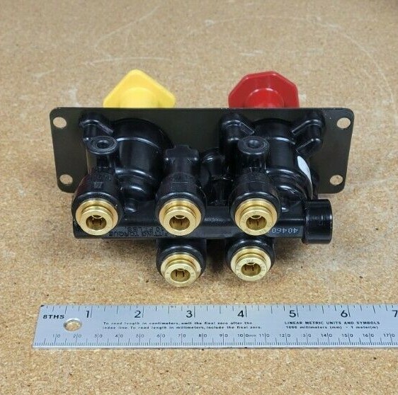Dash Control Valve S&S # S-26519 Ref. # Bendix 801693 (MV-3 Series)
