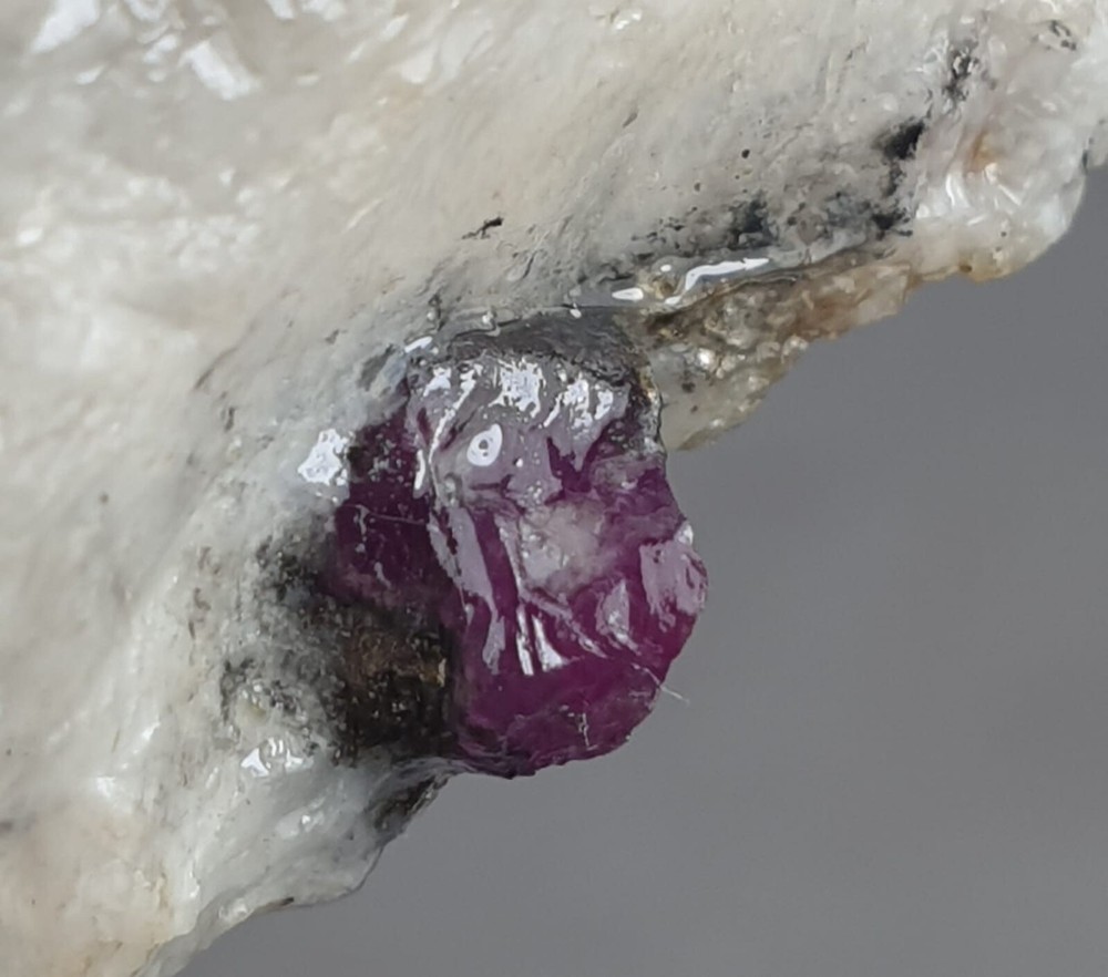 100 Gram Attractive Unique Structure Natural Ruby Specimen With Matrix Albite