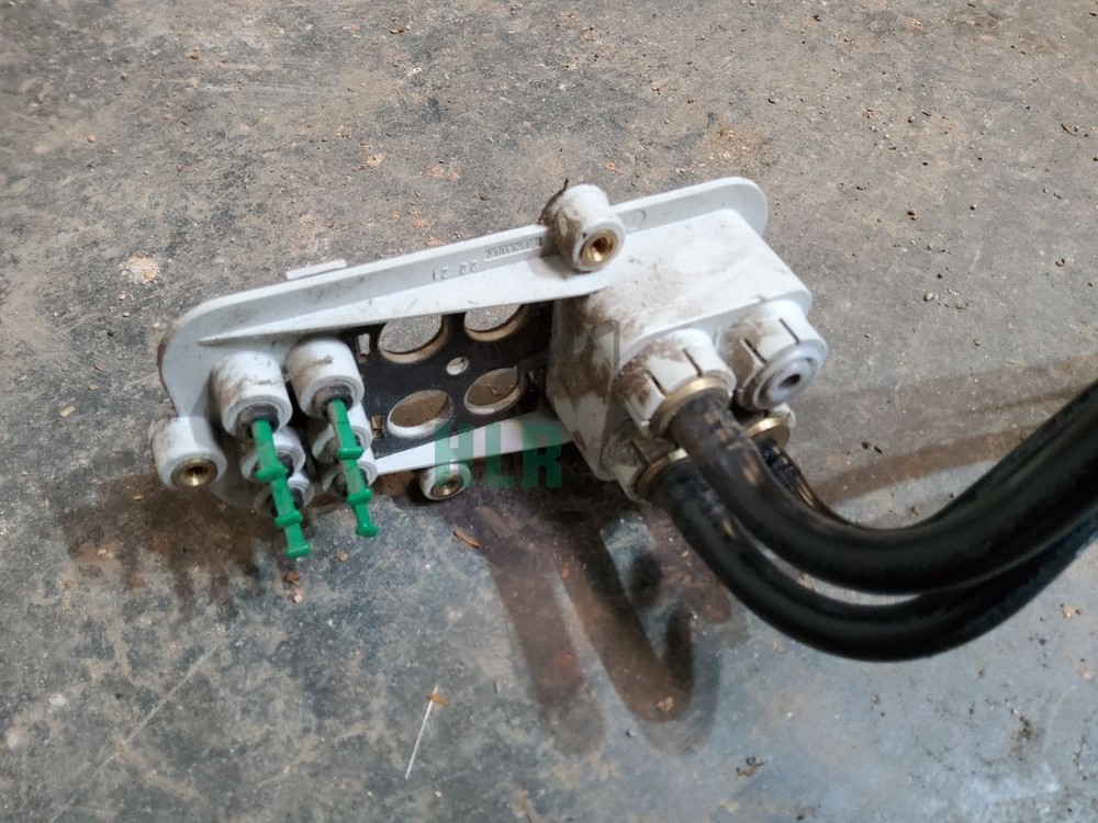 DAF LF 45 2010 Handbrake Cab Pipes .