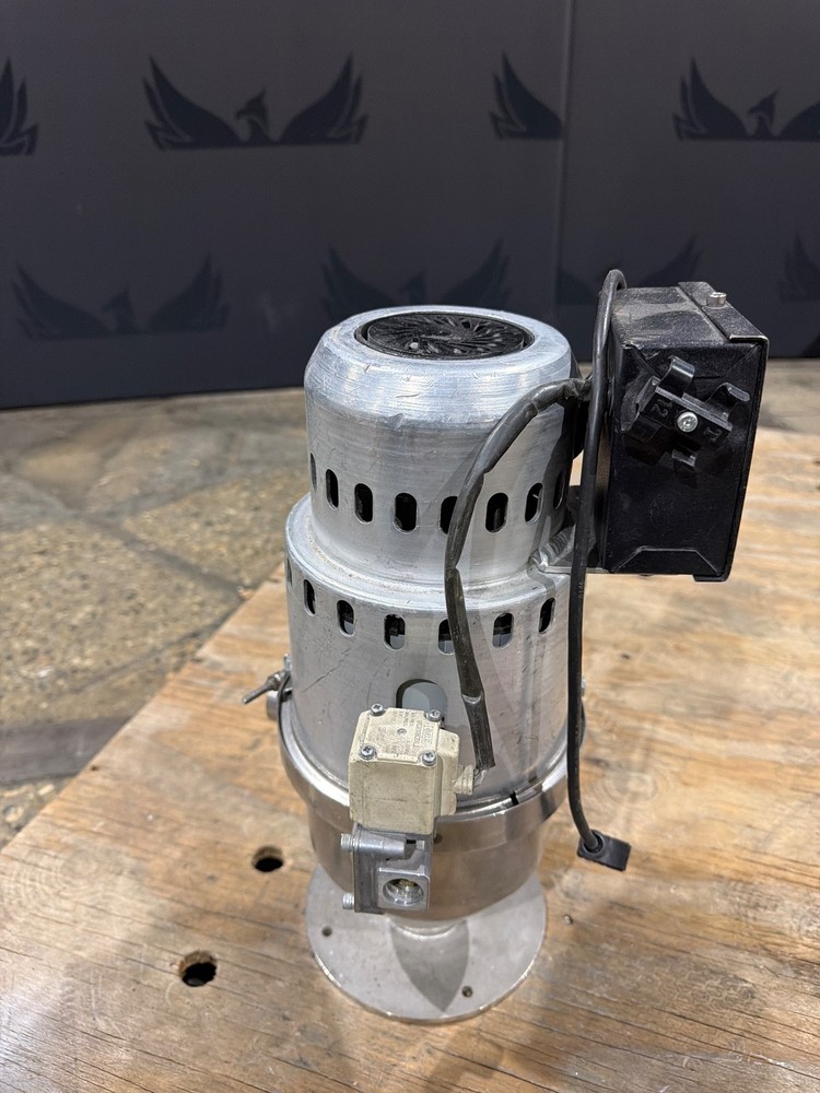 NOVATEC VL-5-MM Vacuum Loader USED