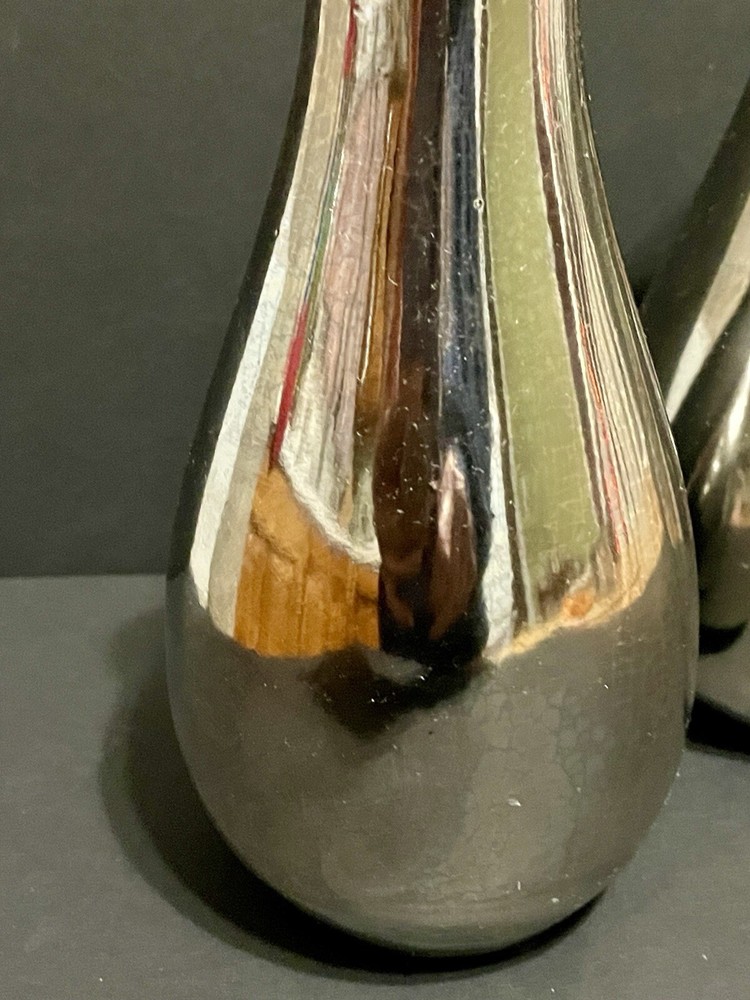 SILVER TEAR DROP SHAPED VASES