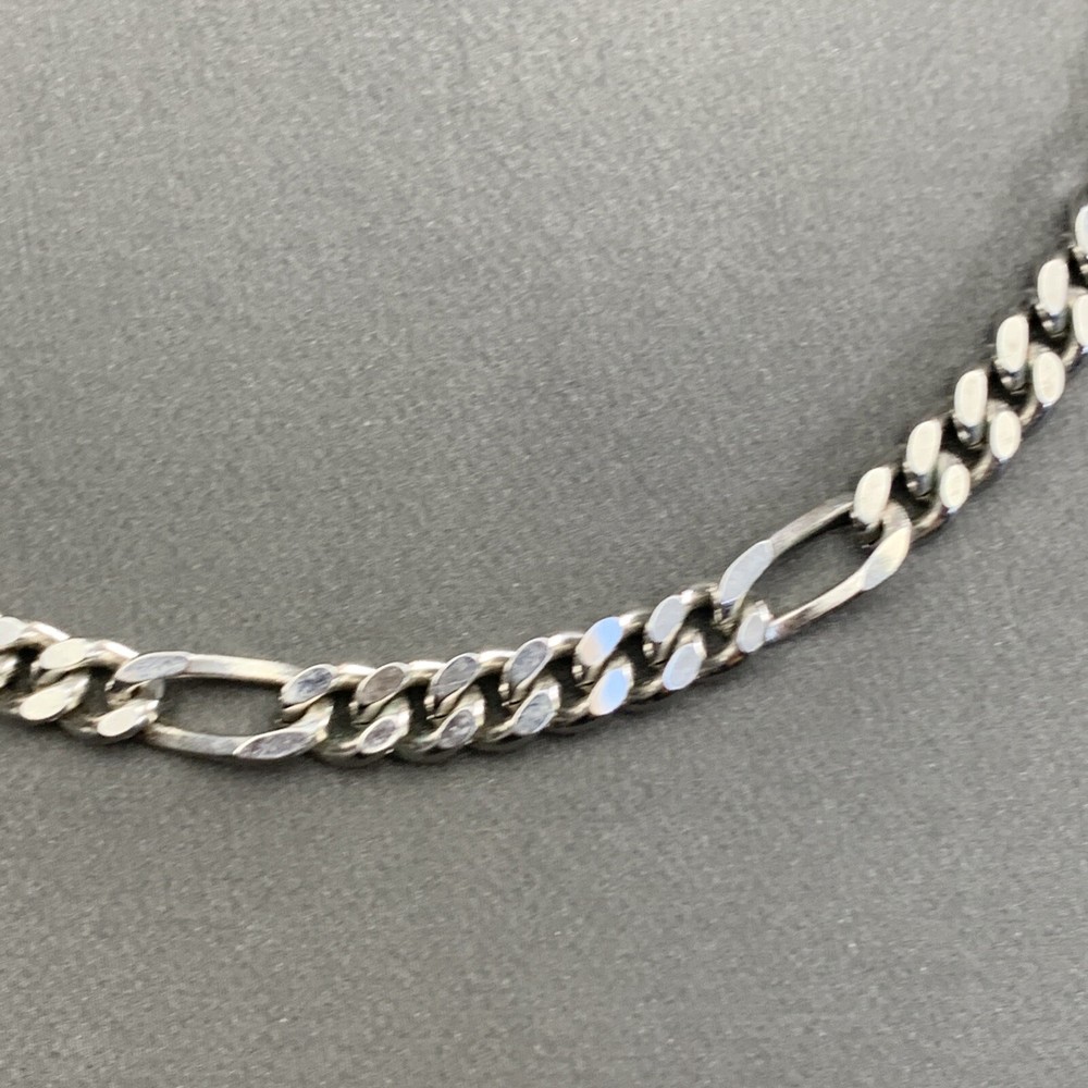 Signed Monet Silver Tone Quality Chunky Chain Link Necklace Box Clasp 16”figaro